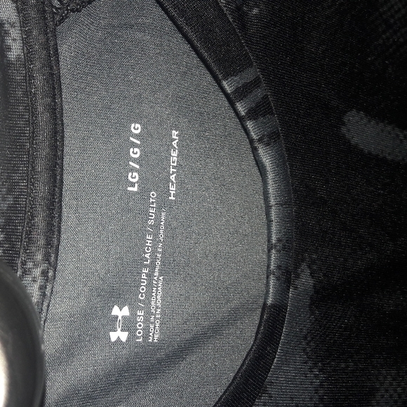 Men's Under Armour top NWOT - Picture 4 of 7